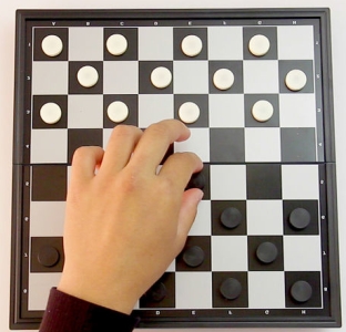 Cara Bermain Checker Permainan Dam Dan Trik Untuk 