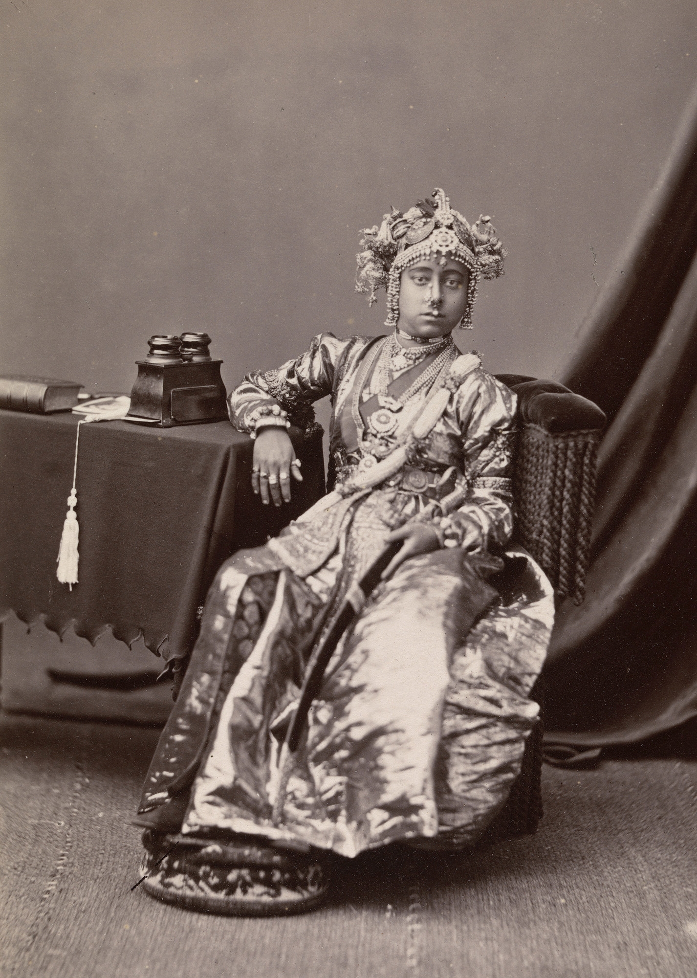 Princess Srimat Vijaya Mohana Muktamba Bai [Second Daughter of Raja Shivaji Bhonsle of Thanjavur Maratha kingdom],  Thanjavur (Tanjore), Tamil Nadu, India | Rare & Old Vintage Photos (1885)