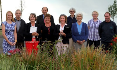 Judges from Keep Scotland Beautiful, Committee members from Broughty Ferry in Bloom and Councillor Laurie Bidwell at the Barnhill Rock Garden