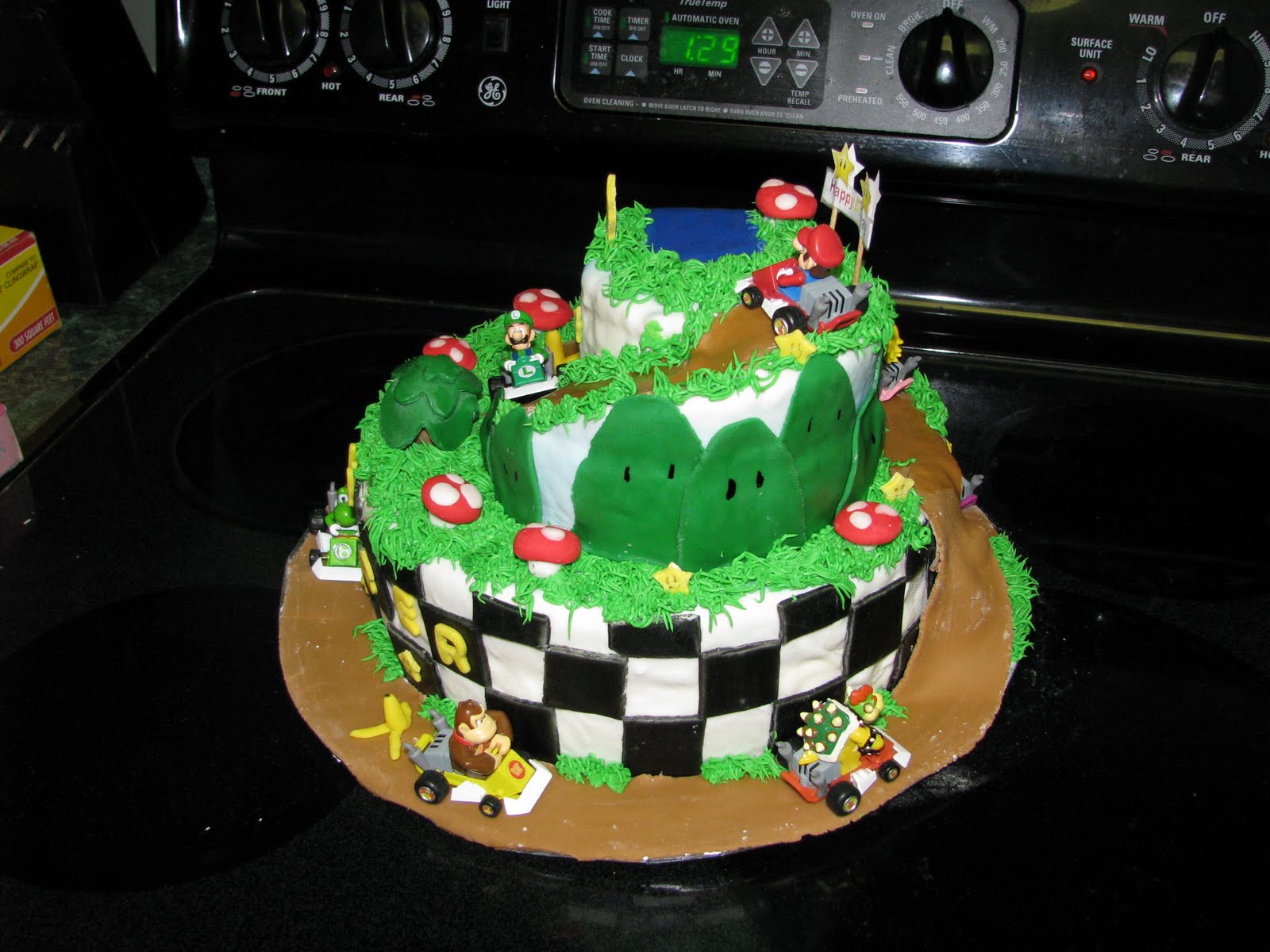 Sheila's Edible Art: Spencer's Mario Kart Cake