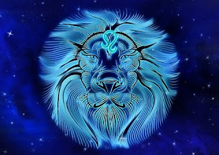 Leo ascendant and zodiac sign