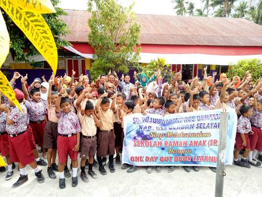 Kadis Dikbud Selayar, Hadiri Sosialisasi, Sekolah Ramah Anak