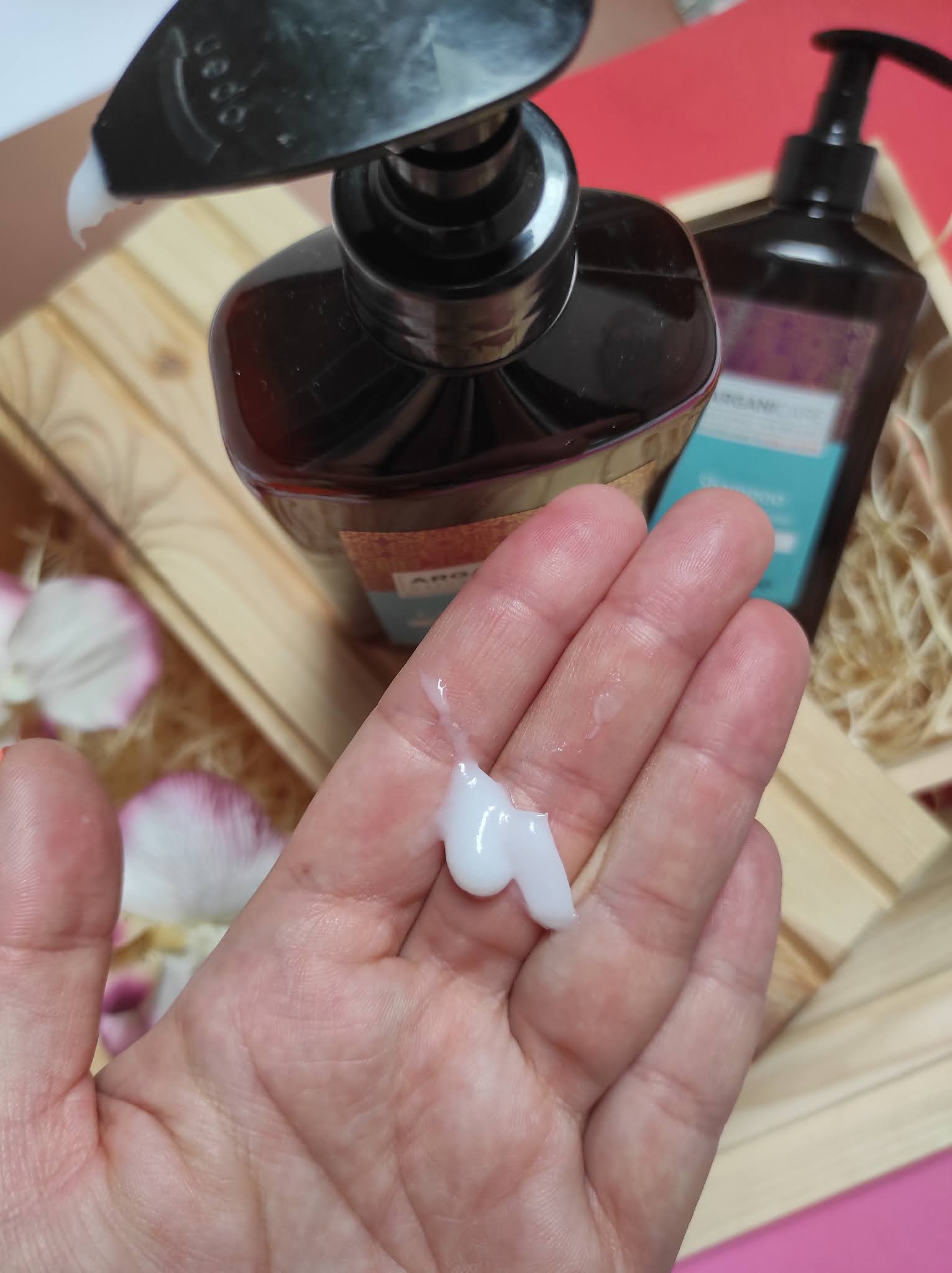 Odżywka do włosów suchych i zniszczonych Arganicare Shea Butter 400 ml.