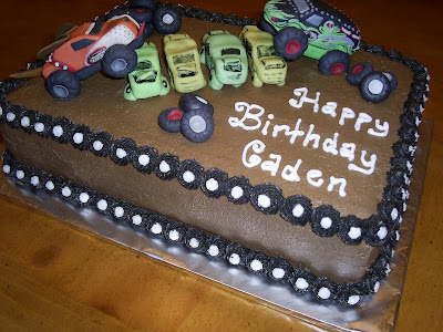 Monster Truck Birthday Cakes on Monster Truck Cake  Monster Mutt And Grave Digger