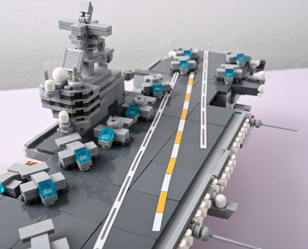 Nifeliz Nimitz-Class Aircraft Carrier Compatible With Lego