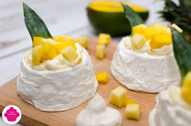 Mini pavlova à la mangue et à l'ananas - inspirée de la recette de Christophe Michalak - Bataille Food #31