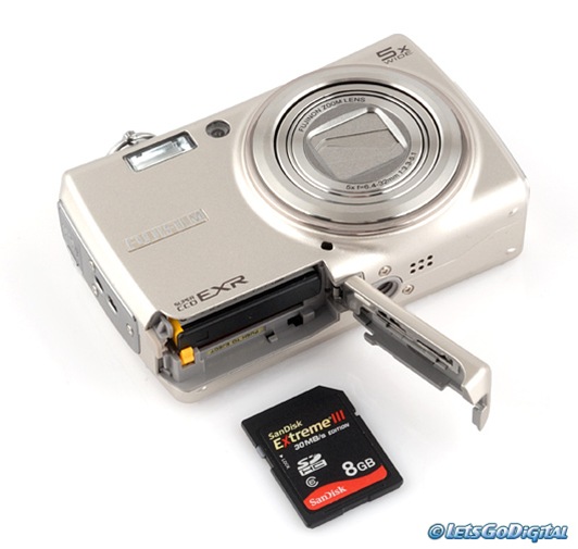 fujifilm-finepix-f200exr