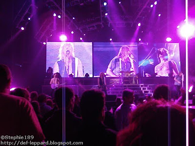 Vivian Campbell, Rick Savage, Rick Allen, & Joe Elliott - Def Leppard - 2008