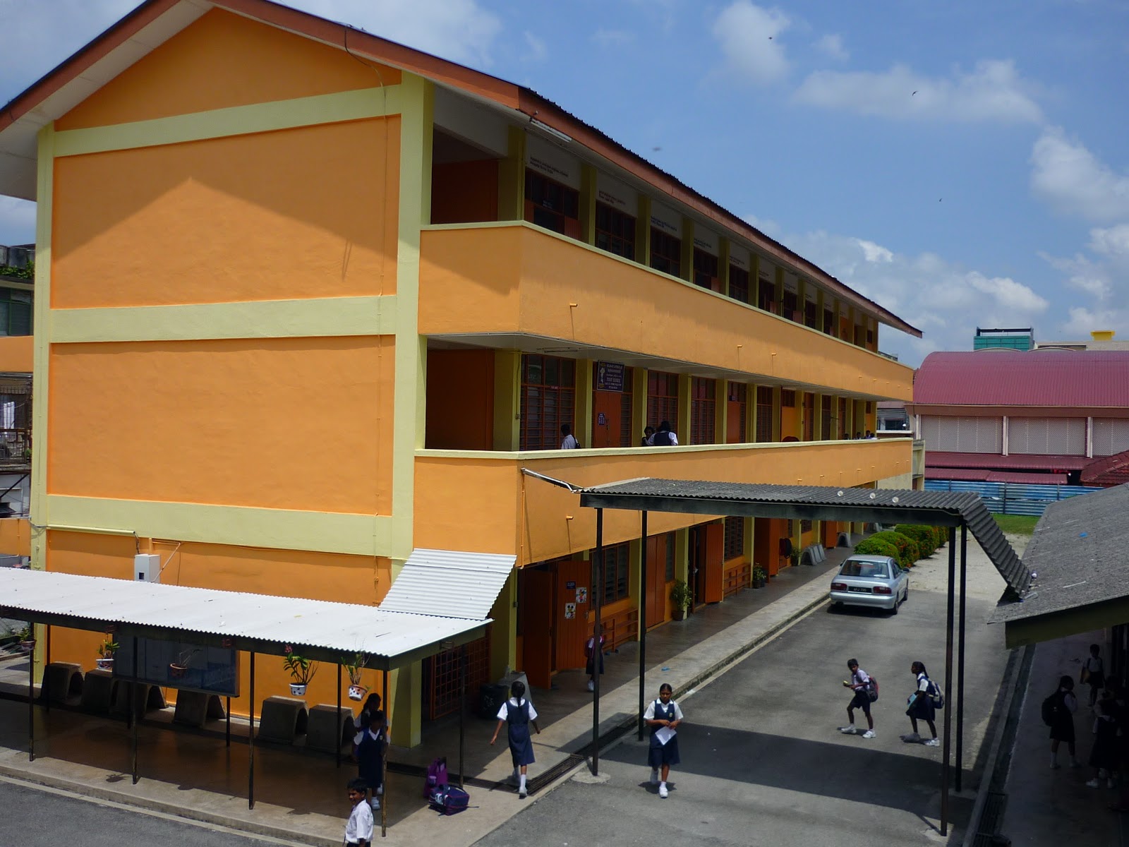 SJK T Thiruvalluvar Bangunan Sekolah