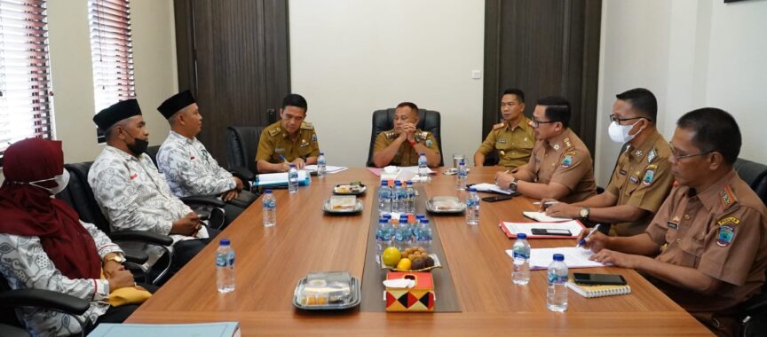 PGSI Lamsel Audiensi Dengan Bupati, Nanang Minta Inovasi Guru Tingkatkan Minat Belajar Siswa PGSI Lamsel Audiensi Dengan Bupati, Nanang Minta Inovasi Guru Tingkatkan Minat Belajar Siswa
