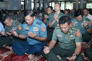 Mabes TNI Gelar Istighotsah dan Doa Bersama