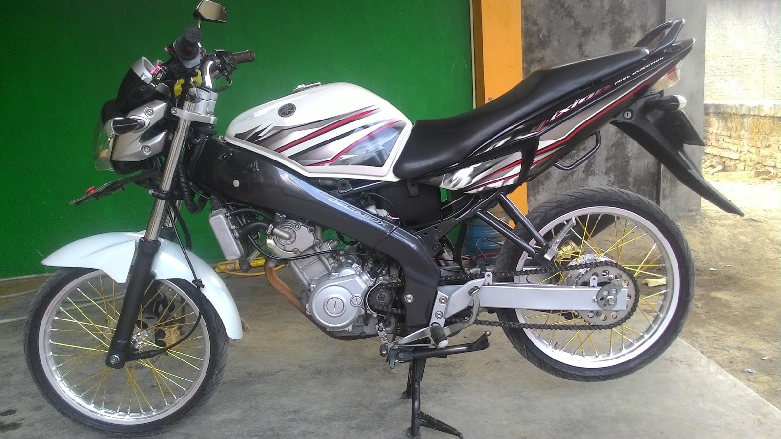 Modifikasi Vixion 2012