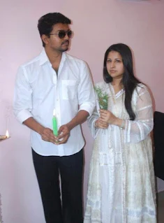 sangeeta_sornalingam_with_husband