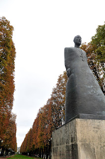 The memorial statue of Komitas in Paris