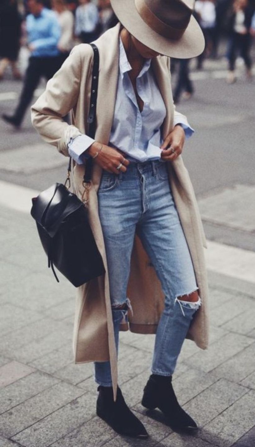 street style obsession | hat + black bag + ripped jeans + coat + shirt + black boots