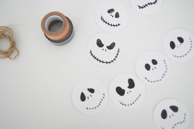 guirnalda fácil para Halloween. Easy halloween Jack Skellington garland