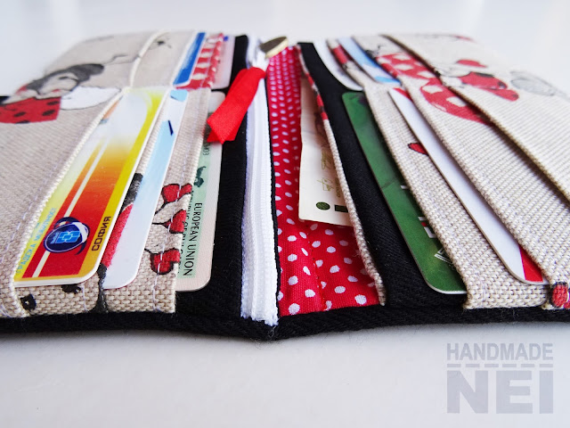 Handmade Nel: Ново черно портмоне от плат "Калинки"