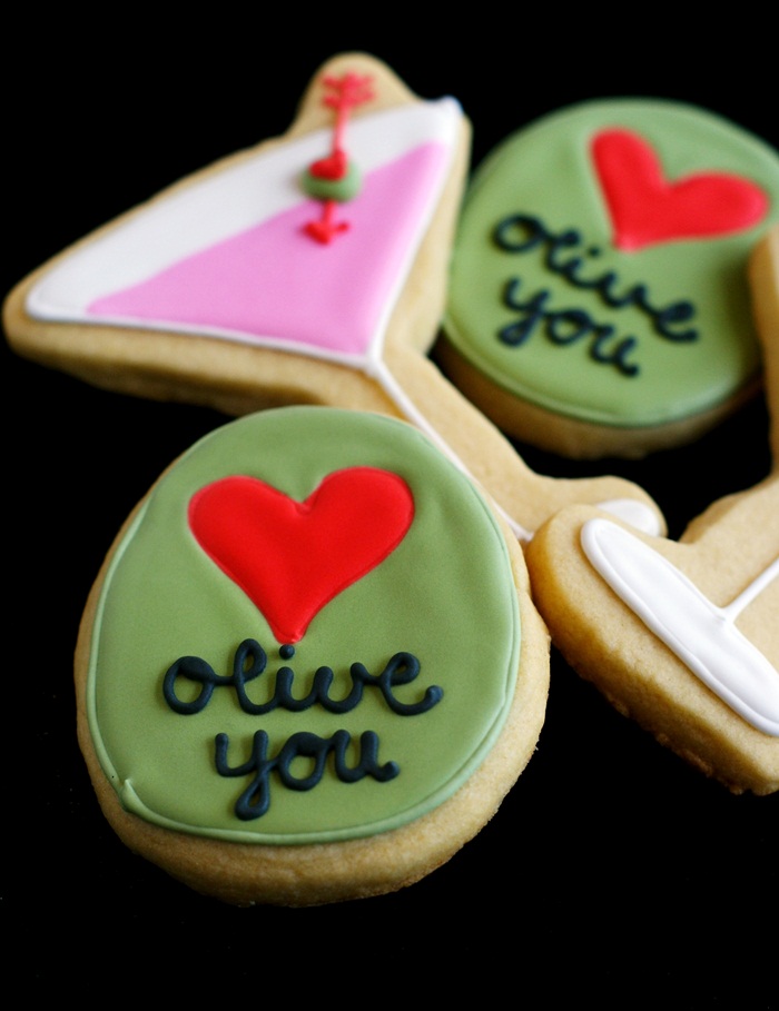 olive you, punny valentine decorated cookies