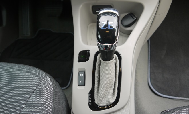 Renault Zoe EV eco button