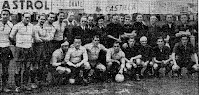 SELECCIÓN DE ESPAÑA - Temporada 1935-36 - Partidillo de entrenamiento en Madrid, en el estadio Chamartín, ante los próximos compromisos contra Checoslovaquia y Suiza. El equipo con camiseta azul se entrenta contra el de camiseta roja. El entrenamiento sirvió como homenaje a Gamborena