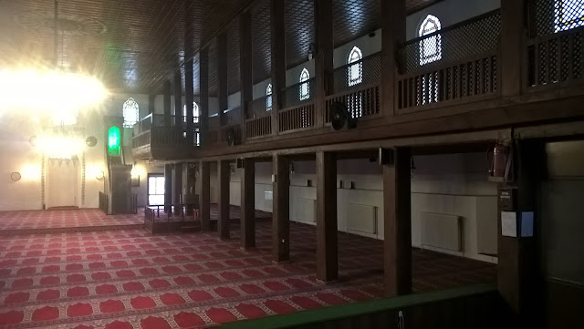 Atabey Gazi (Kırk Direkli) Camii