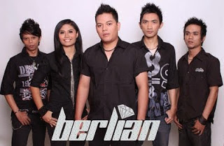 Berlian Band - Si Ratu Tega MP3