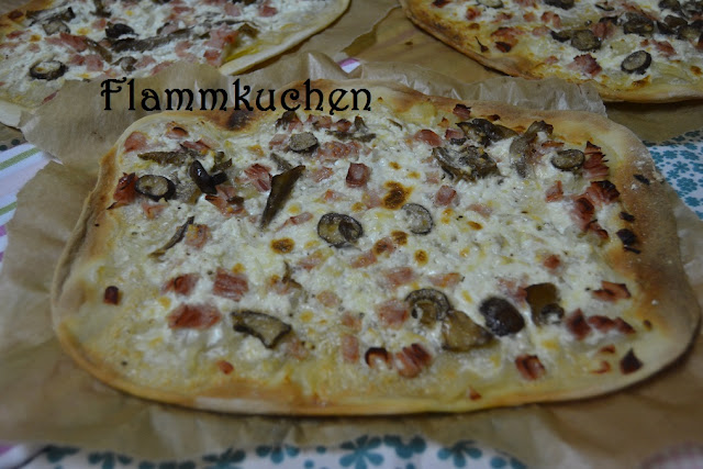  FLAMMKUCHEN o Tarte flambée