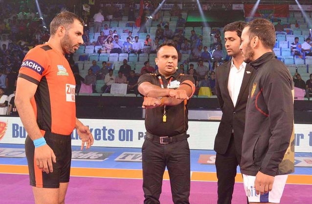 Prokabbadi 2017 review of Dabang Delhi vs U Mumba