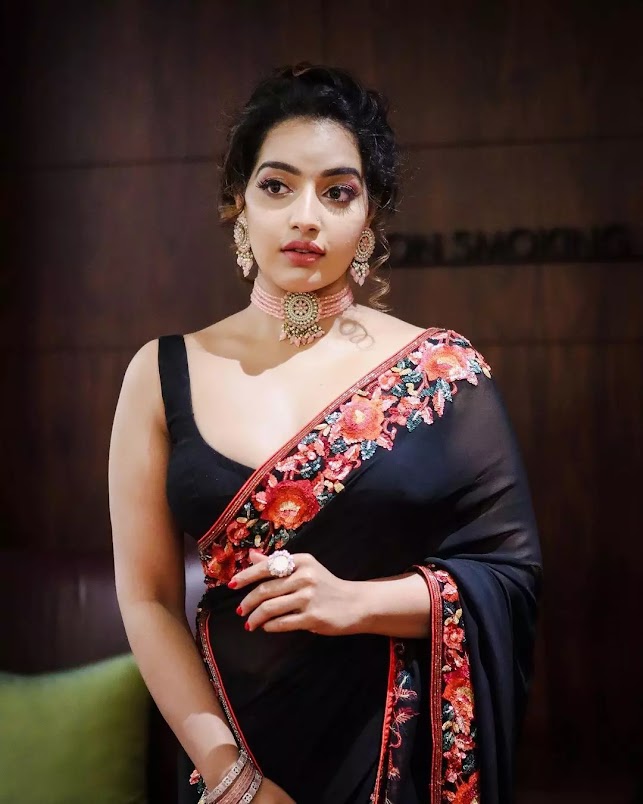 malavika-menon-images