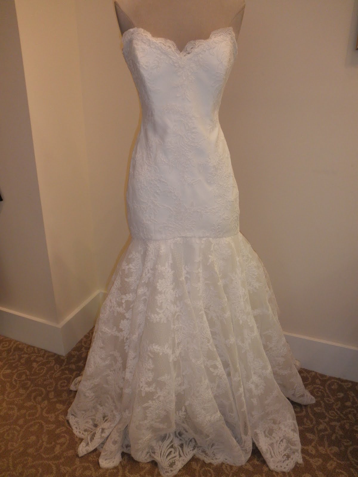 strapless lace beach wedding dresses monique lhuillier wedding