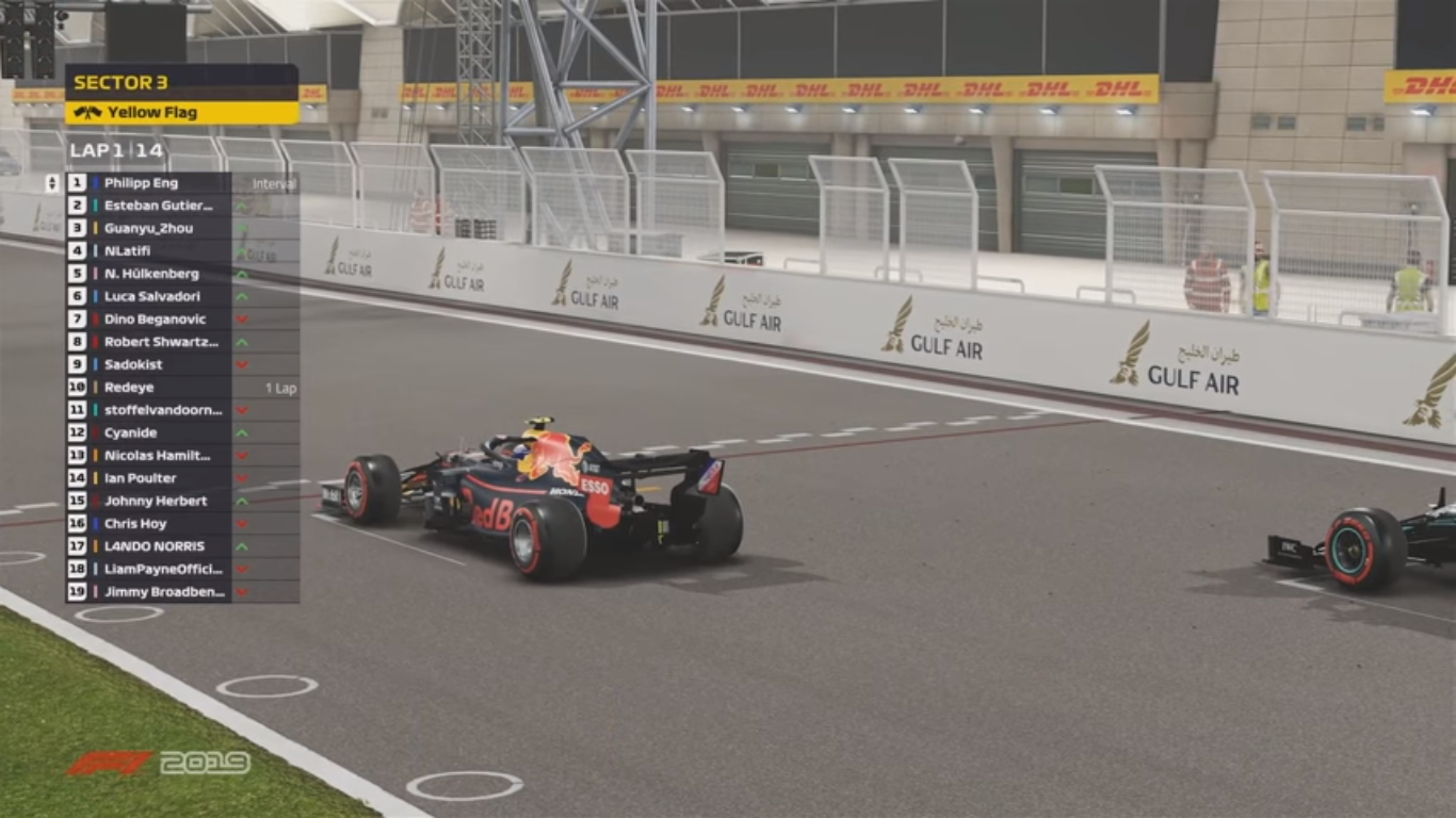 No Grand Prix? No problem. I campioni di Formula 1 si sfidano nel campionato virtuale | Video