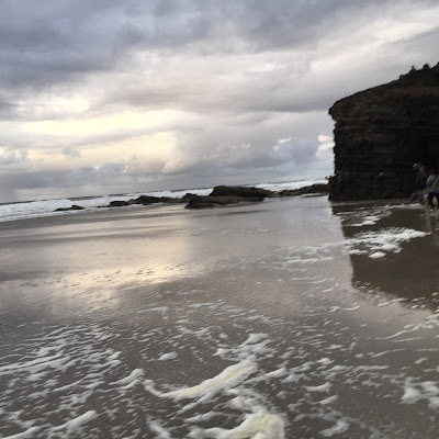 Spain, Cathedrals Beach   by E.V.Pita (2015)  http://evpita.blogspot.com/2015/11/spain-cathedrals-beach-playa-de-las.html   Playa de las Catedrales (Ribadeo)  por E.V.Pita (2015)   Praia das Catedrais (Ribadeo)