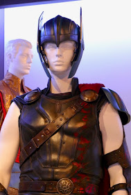 Thor Ragnarok movie costume