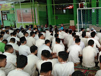 JUM'AT LITERASI AKBAR MAN 1 MAKASSAR 