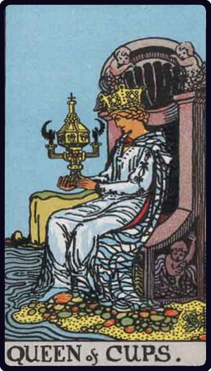 Kartu Tarot Queen of Cups