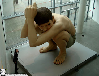 Ron Mueck Sculpture