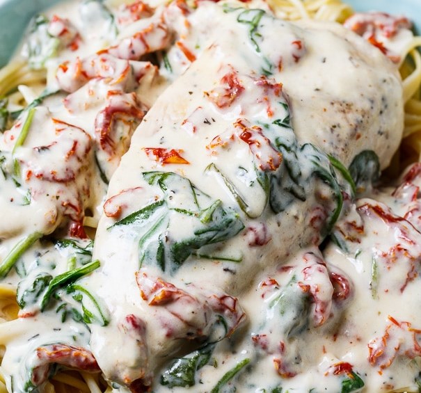 Slow Cooker Creamy Tuscan Chicken #dinner #crockpot