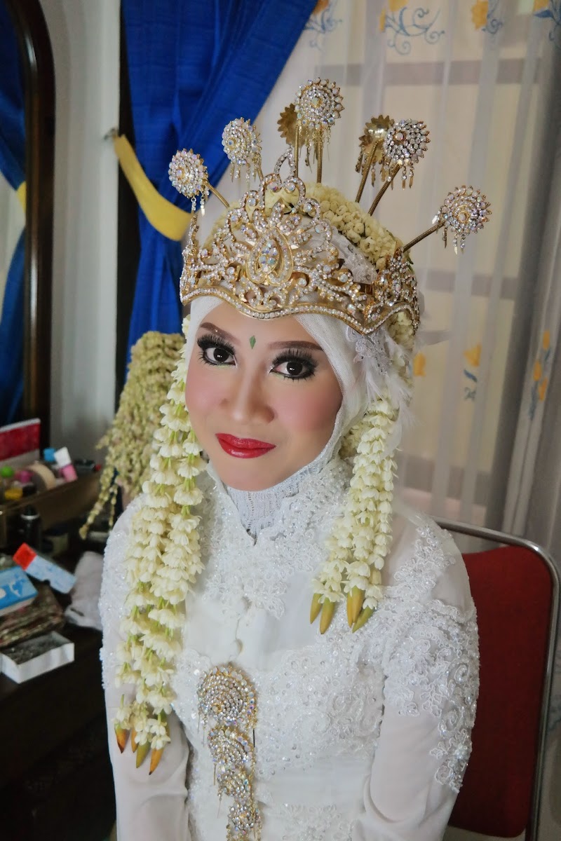 25+ Ide Populer Pengantin Sunda Jilbab