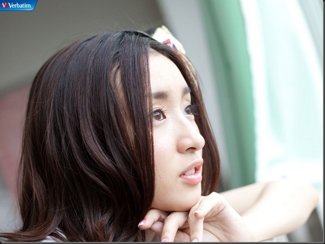 1118full-ayaka-umeda