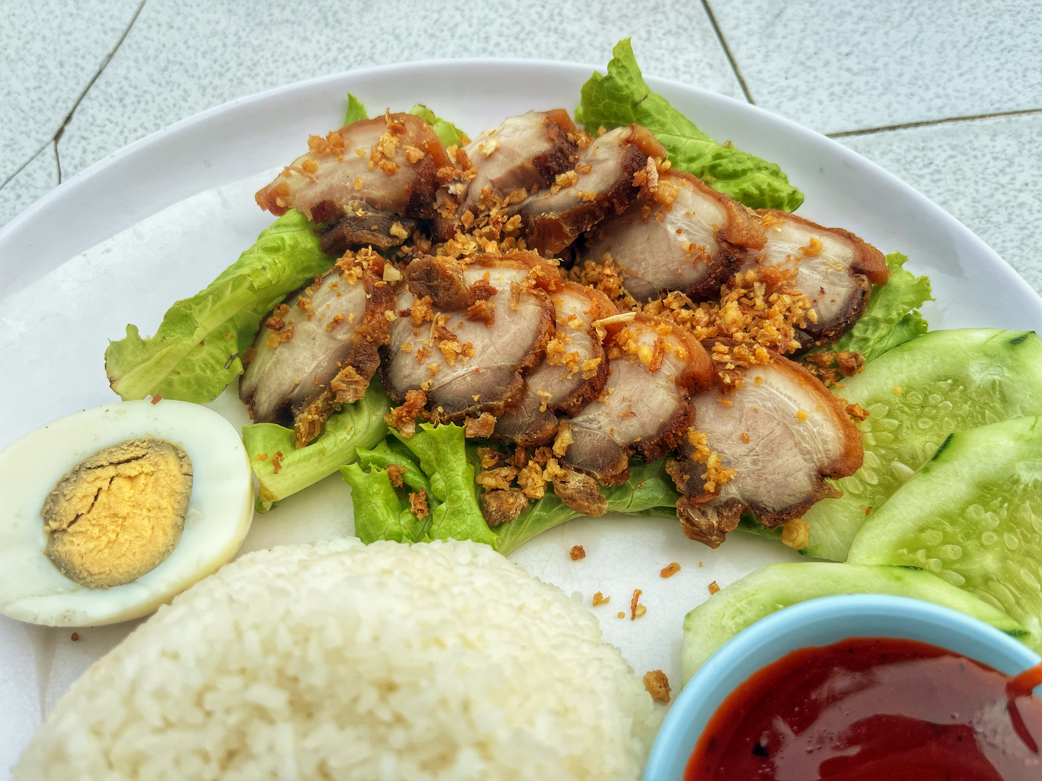 garlic pork by Xokxay Restaurant, Savannakhet, Laos