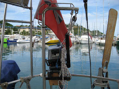 New outboard with davit