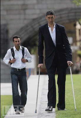 worlds tallest man