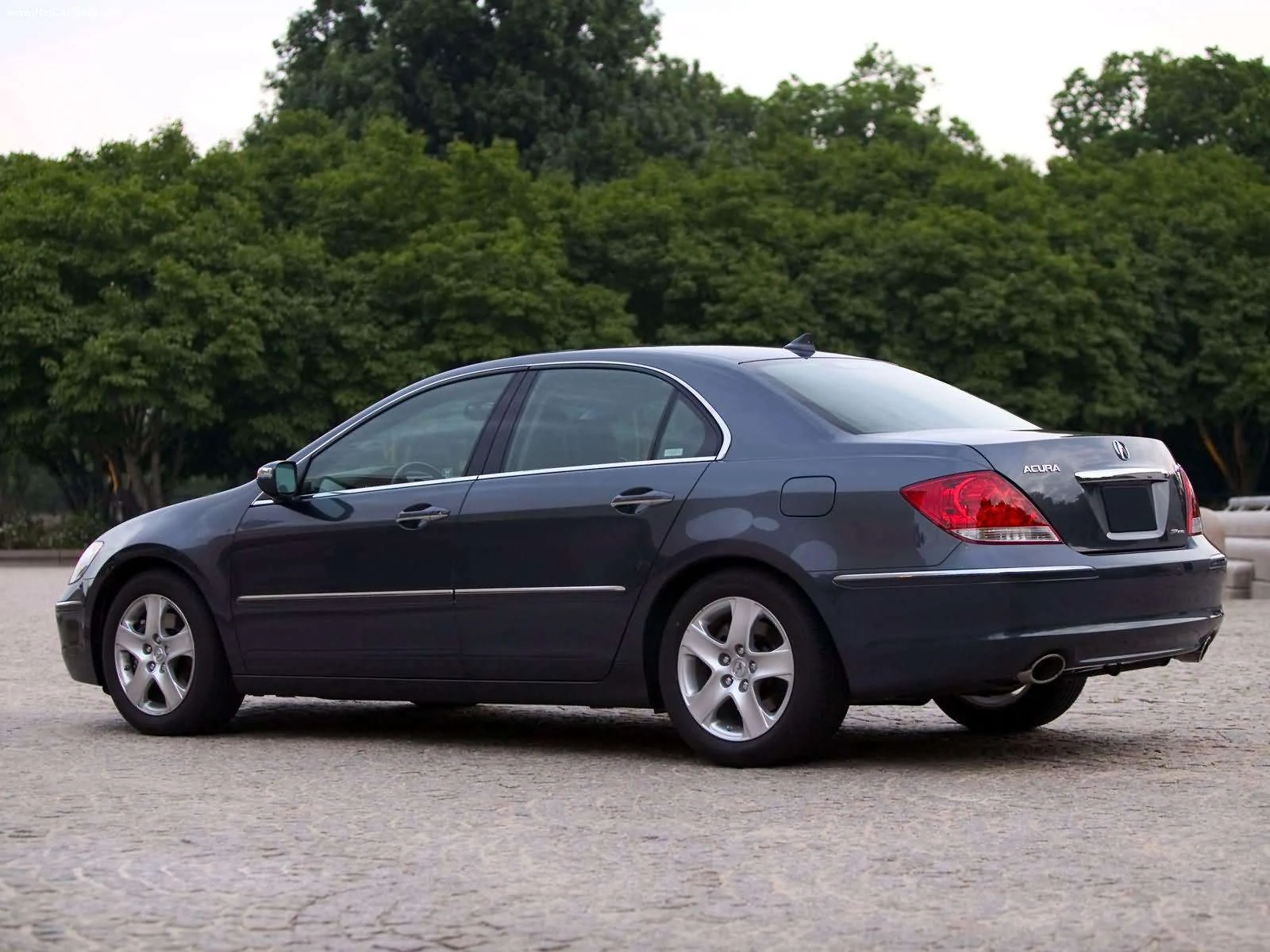 Hình ảnh xe ô tô Acura RL 2005 & nội ngoại thất