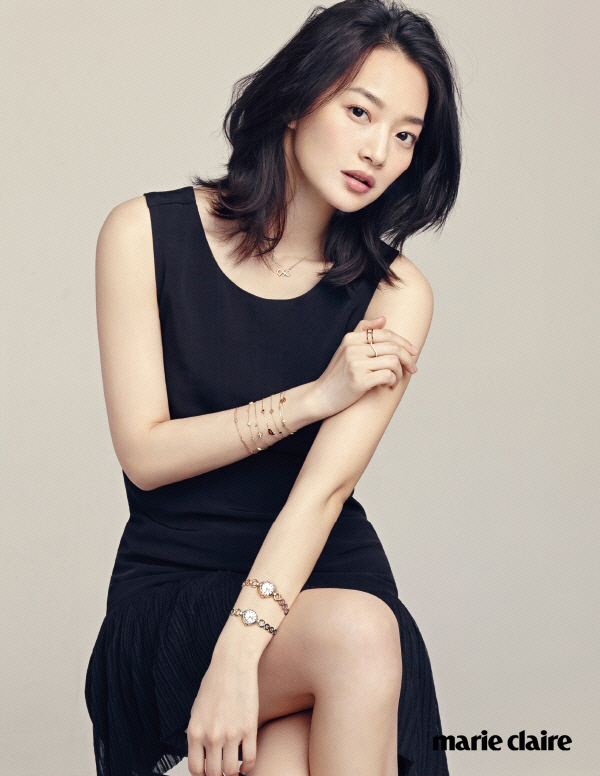 Shin Min Ah Artis Korea Cantik