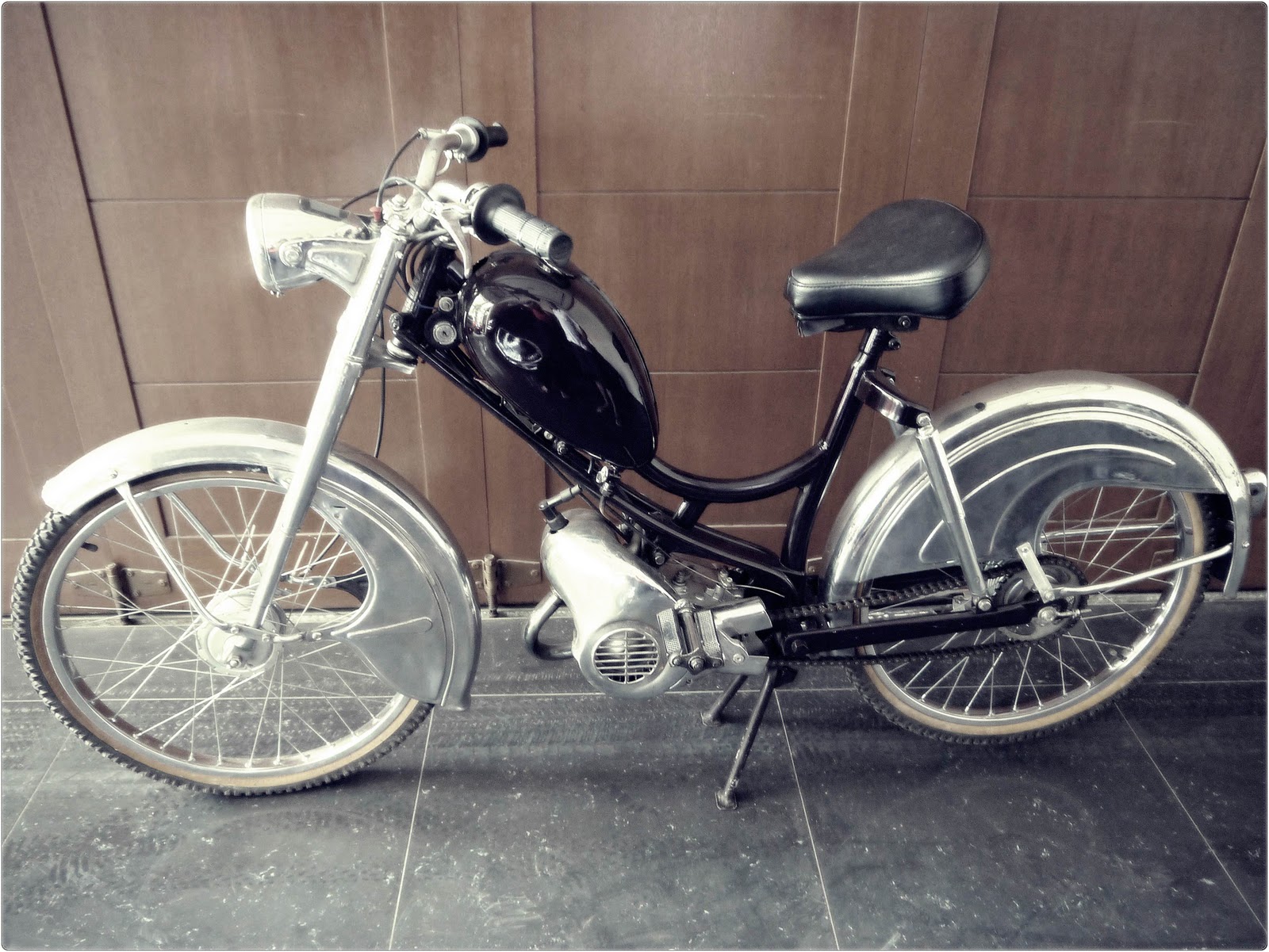 Foto Modif Motor Bebek Antik Modifikasi Motor Beat Terbaru