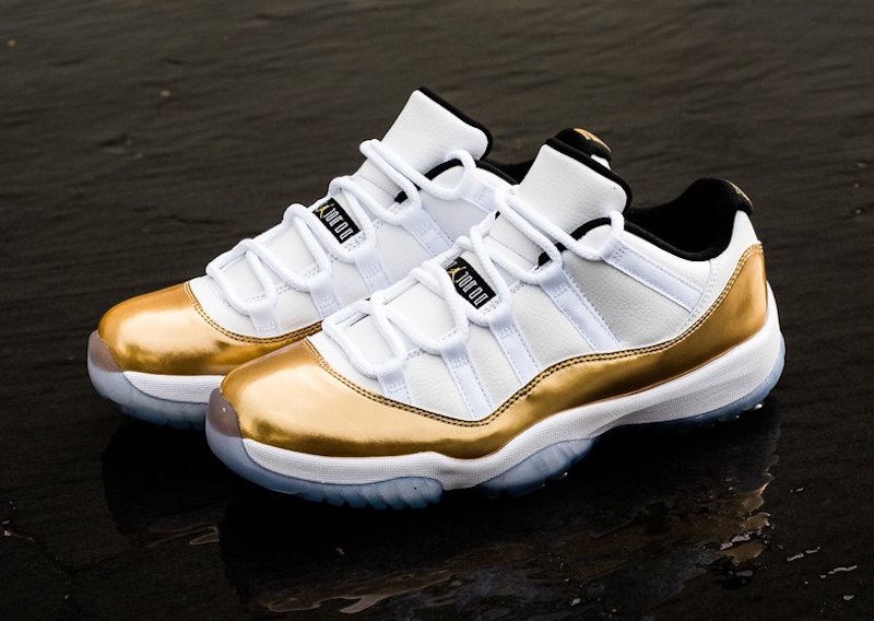 Air Jordan 11 Low White Gold Coin 528895-103 Closing Ceremony