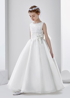 http://www.mariacommunion.com/sleeveless-jewel-neck-ball-gown-organza-first-communion-dress-with-lace-and-beading-p-94.html