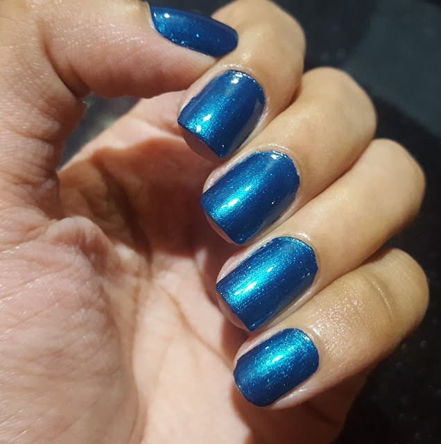 Colorbar Pro Nail Lacquer Stark Blue 043