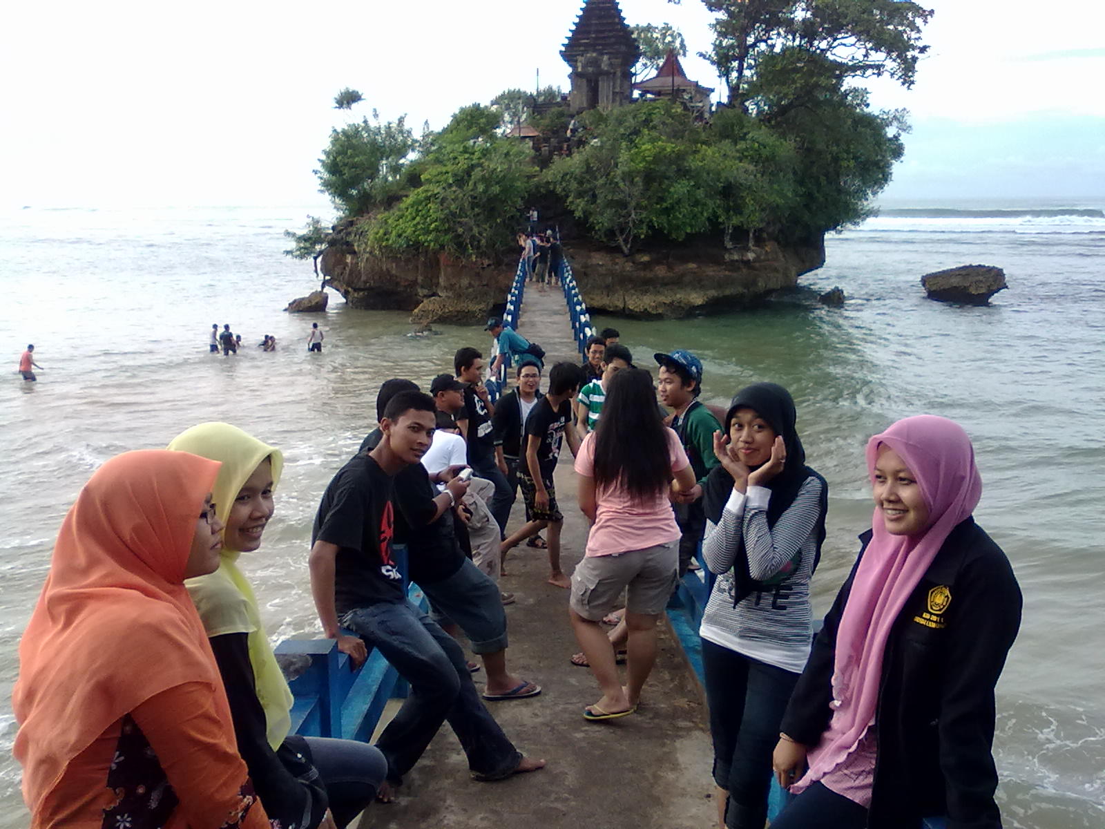 Qeeonk pantai balai kambang  malang