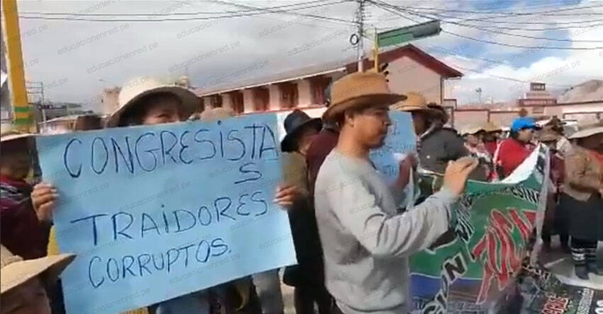 Crecen las protestas en todo el Perú que piden disolver el Congreso y liberar a Pedro Castillo [VIDEO RT]